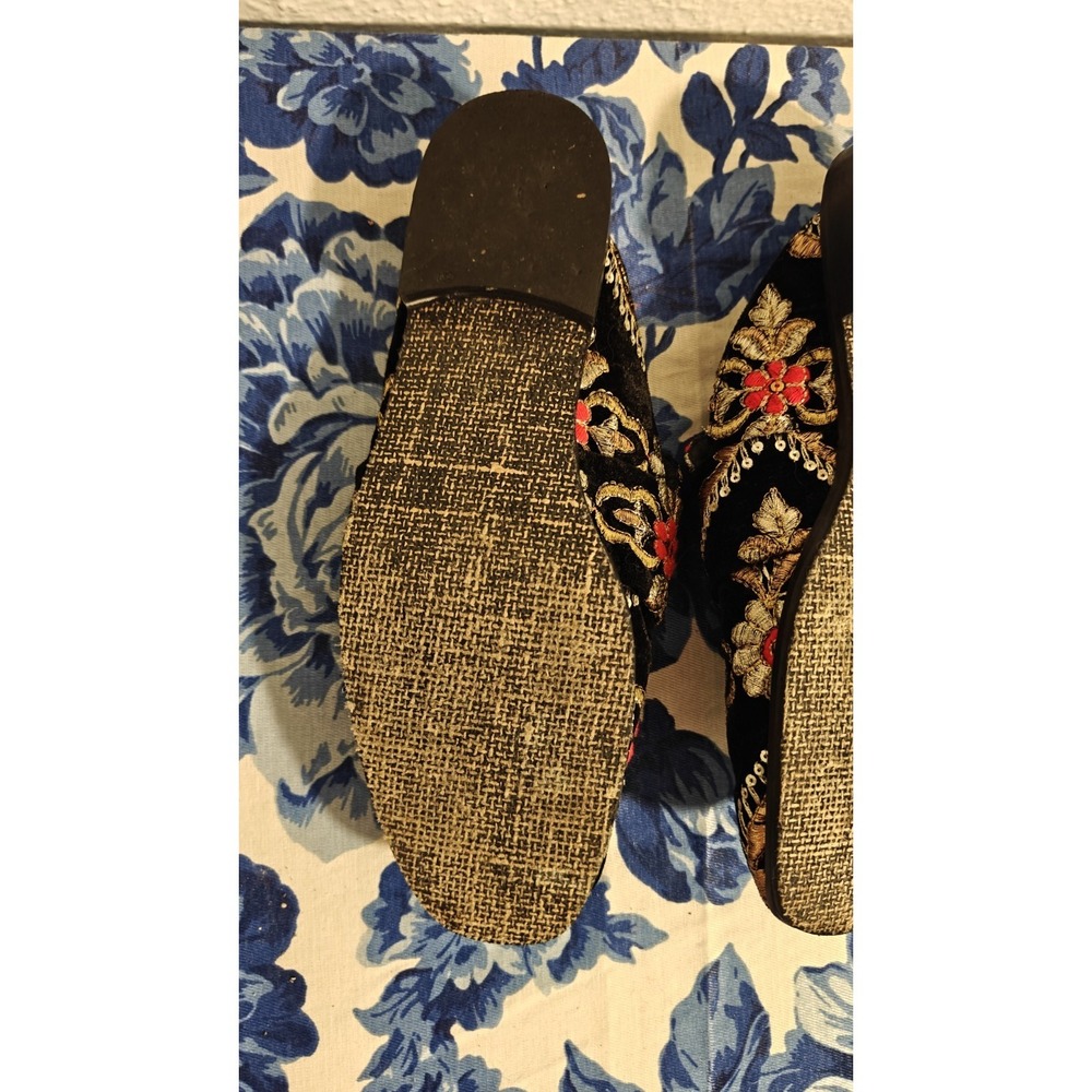 Free People Ar Ease  Mules Velvet Embroidery Loafers Shoes Slides Size 37 US 6 - Picture 7 of 9